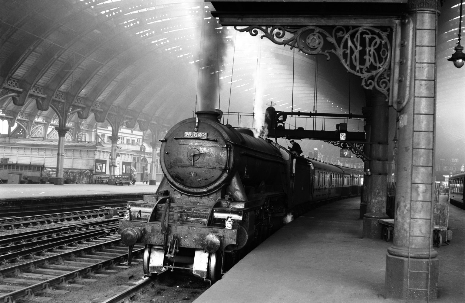 13 wonderful old photographs that show how York Railway Station has