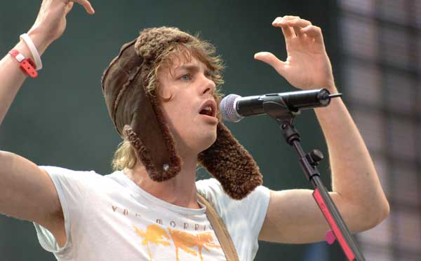 Johnny Borrell - Wikipedia