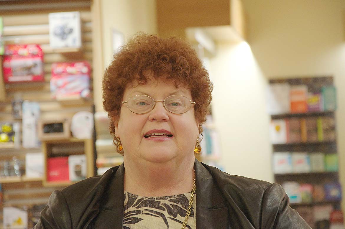 dead in the family by charlaine harris dead in the family by charlaine harris