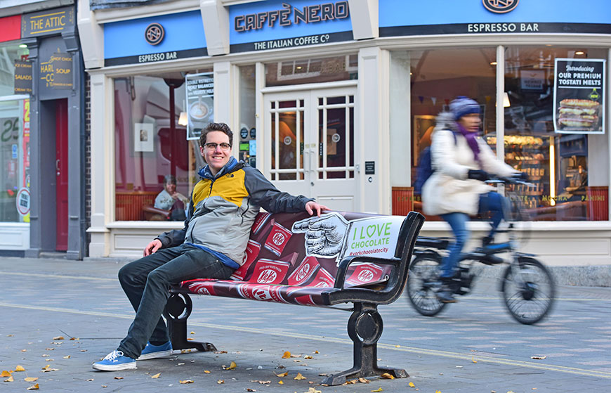 Kitkat Bench Kings Square Yorkmix